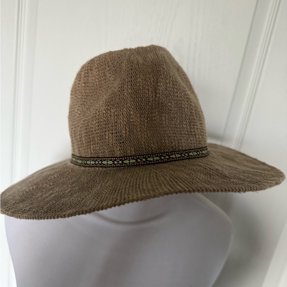 Volcom Tan Wide-Brim Hat with Decorative Band
